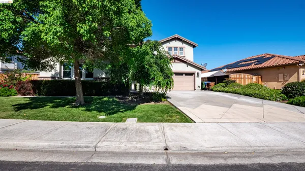 $975,000 | 2012 Mint Drive, Brentwood, CA 94513