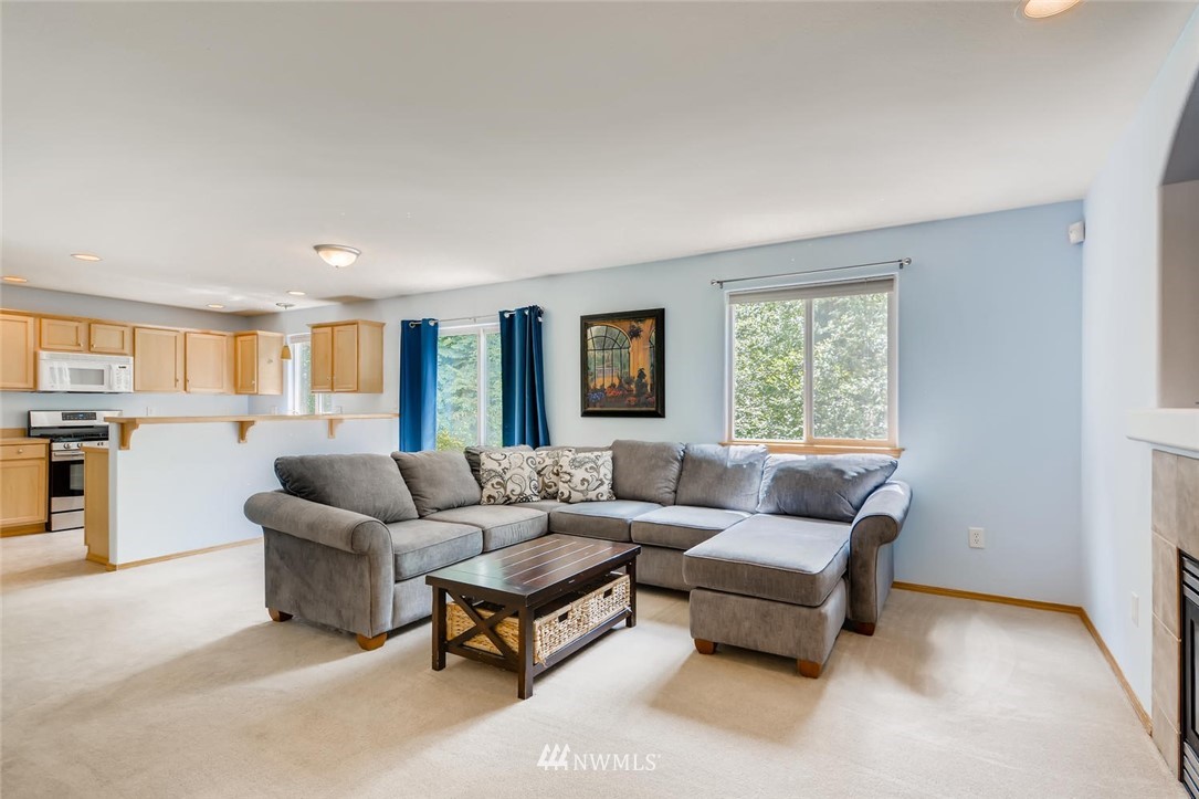 18323 8th Drive Southeast Bothell, WA 98012 - Photo 5 of 26 Gallery Image 5