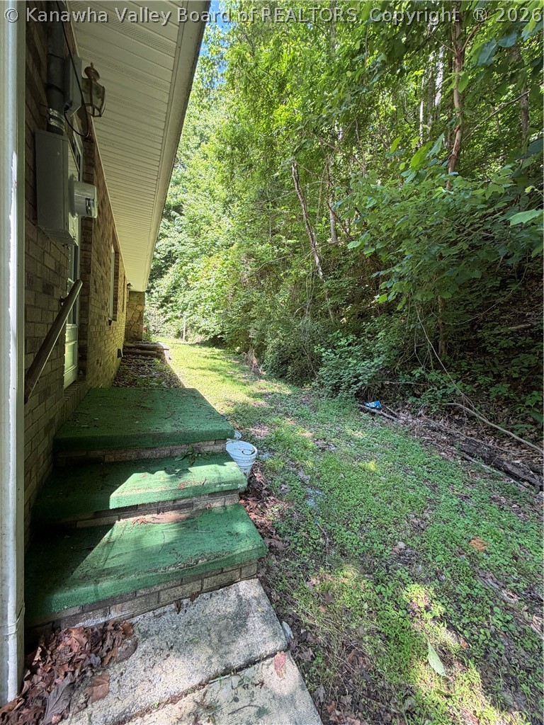 125 Thomas Hl Road Chauncey, WV 25612 - Photo 20 of 27 Gallery Image 20