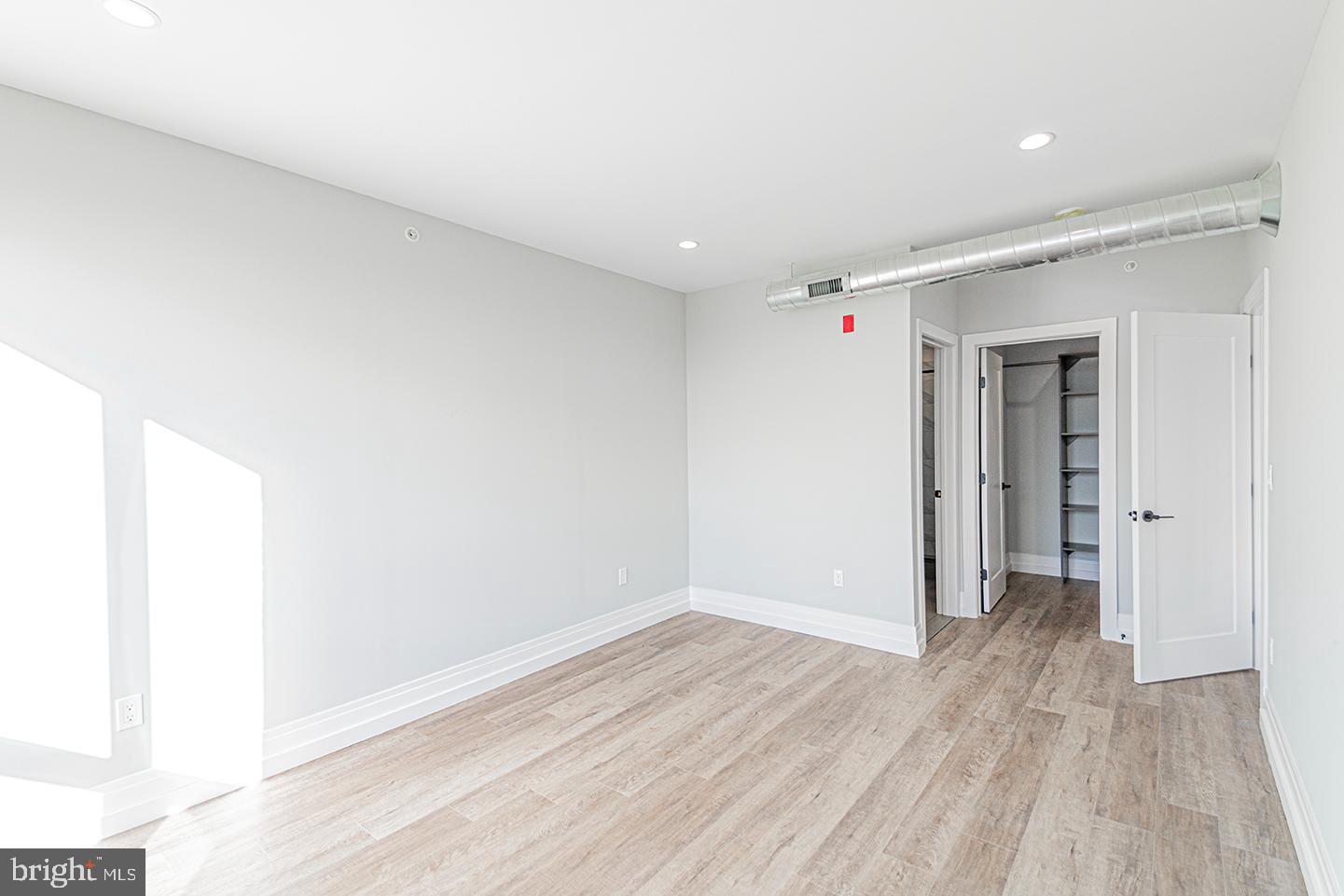 526 Brown Street, Unit 206 Philadelphia, PA 19123 - Photo 15 of 27