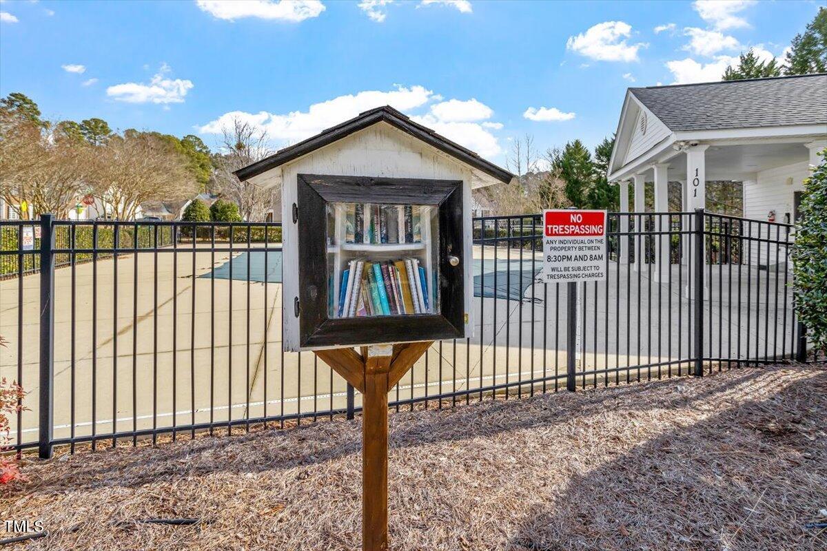 312 Grassy Point Road Apex, NC 27502 - Photo 47 of 52 45-Hollands Crossing NA_02