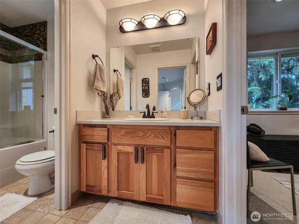 $3,775 | 34652 Hood Canal Drive Northeast, Kingston, WA 98346