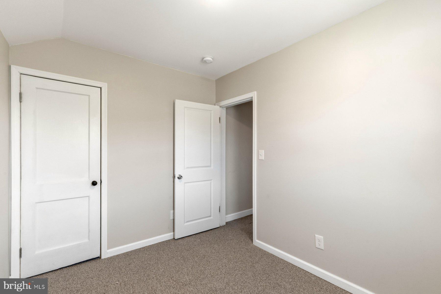 8530 Oakleigh Road Parkville, MD 21234 - Photo 17 of 22