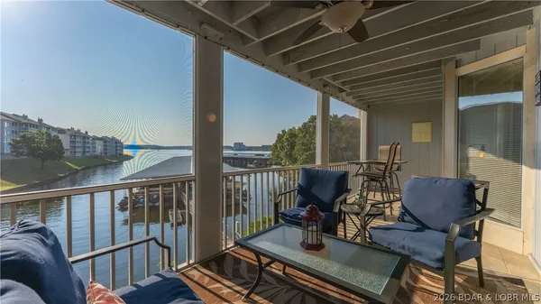 $295,000 | 488 Regatta Bay Drive, Unit 1B, Lake Ozark, MO 65049