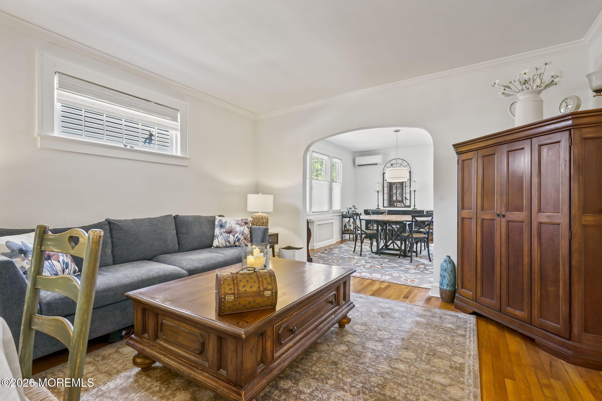 636 Ridgedale Avenue Woodbridge, NJ 07095 - Photo 7 of 32 8-web-or-mls-DSC08391