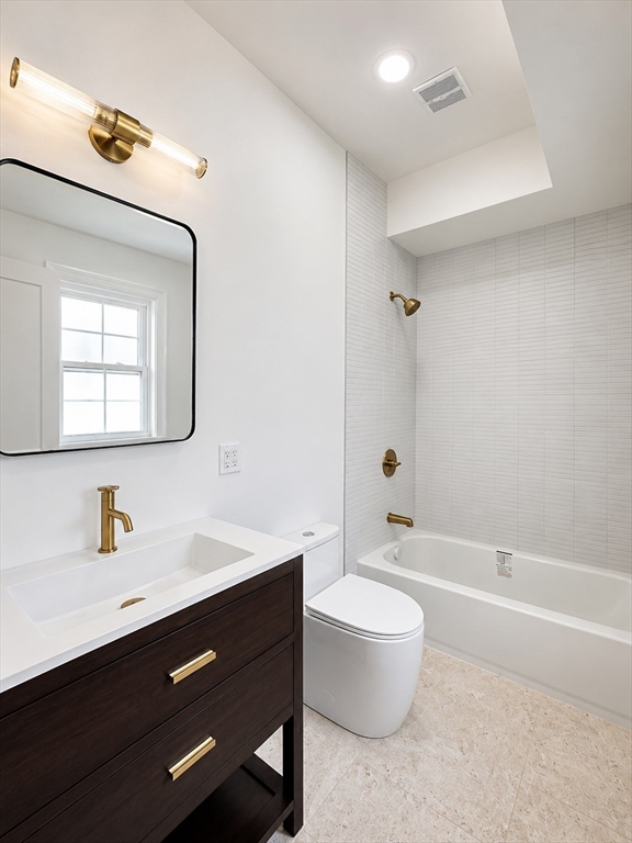 31 Westmore Road, Unit 31 Boston, MA 02126 - Photo 9 of 21