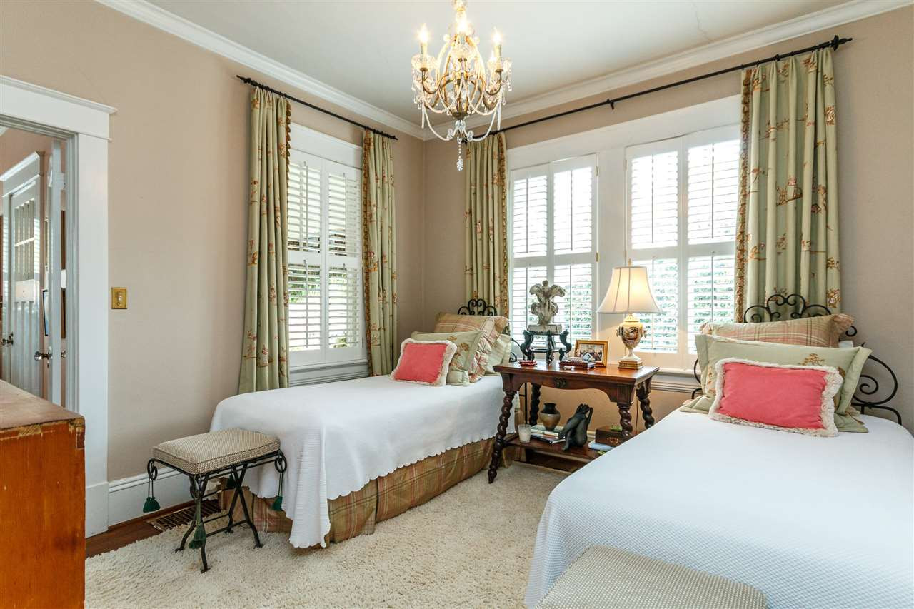 2211 Creston Road Raleigh, NC 27608 - Photo 24 of 30 Photo 24