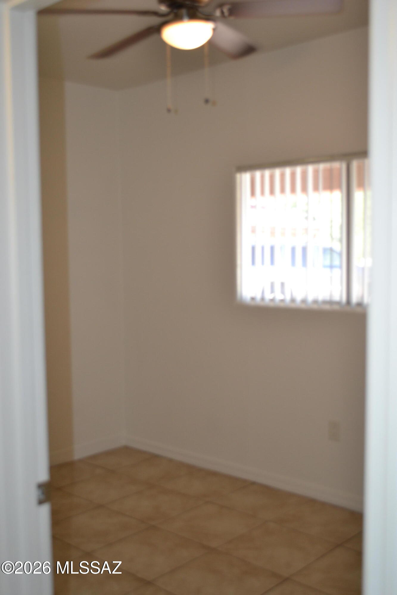 137 West Macarthur Street, Unit B2 Tucson, AZ 85714 - Photo 8 of 15 DSC_0598