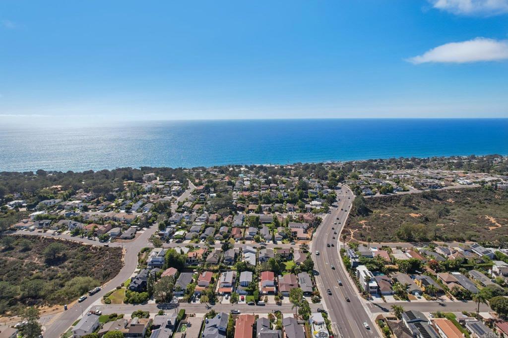 13774 Recuerdo Drive Del Mar, CA 92014 - Photo 37 of 43