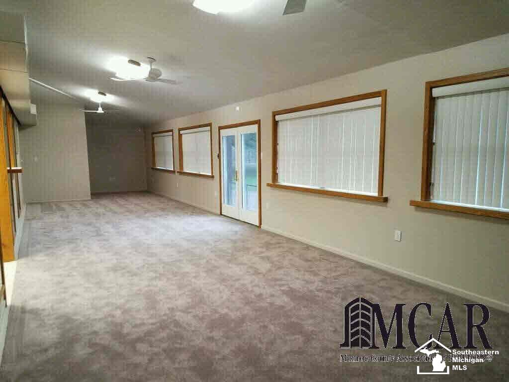4380 Dewey Road Newport, MI 48166 - Photo 7 of 24 21378451-6.JPG