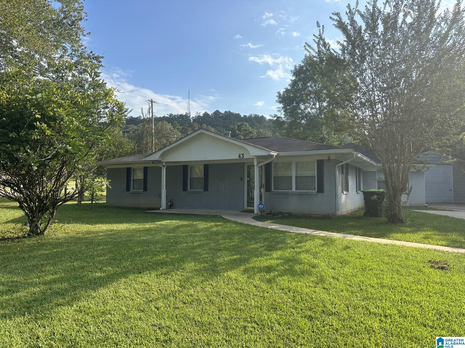 43 Dana Avenue Sylacauga, AL 35150 - Photo 17 of 18