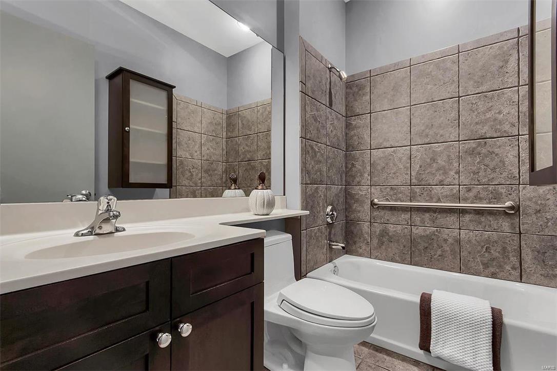630 Emerson Road, Unit 101 St. Louis, MO 63141 - Photo 20 of 26
