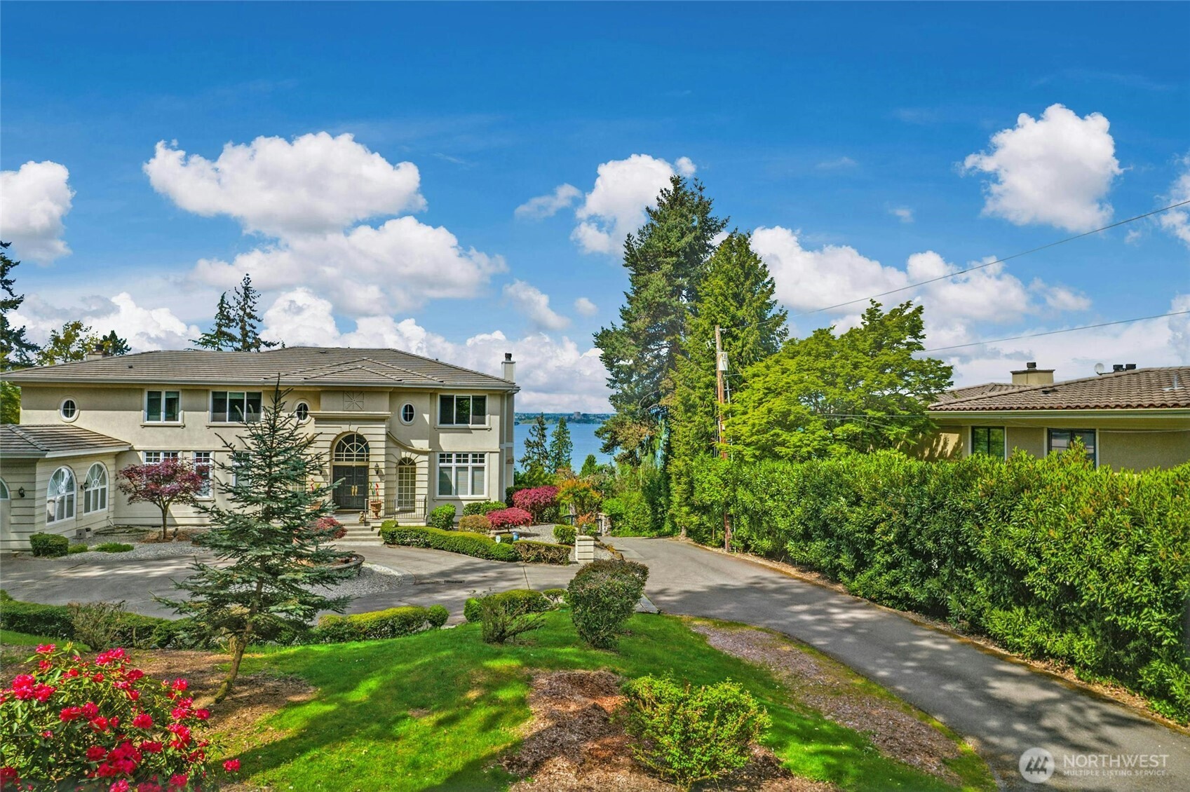 3419 Evergreen Point Road Medina, WA 98039 - Photo 3 of 39