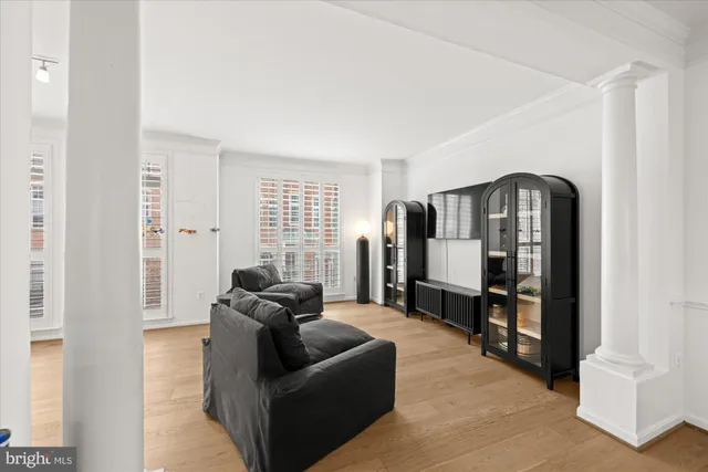 $915,000 | 4919 Barbour Drive, Alexandria, VA 22304