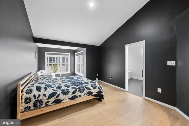 $915,000 | 4919 Barbour Drive, Alexandria, VA 22304