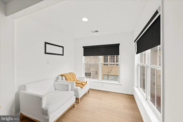 $915,000 | 4919 Barbour Drive, Alexandria, VA 22304