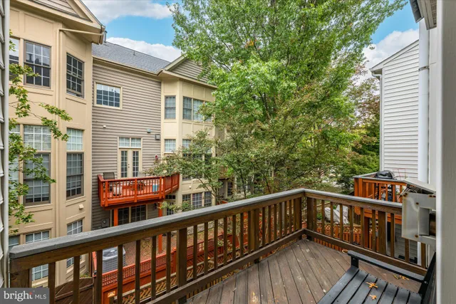 $915,000 | 4919 Barbour Drive, Alexandria, VA 22304