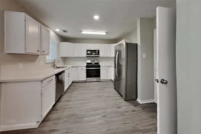 $2,050 | 12822 Careywood Drive, Sugar Land, TX 77478