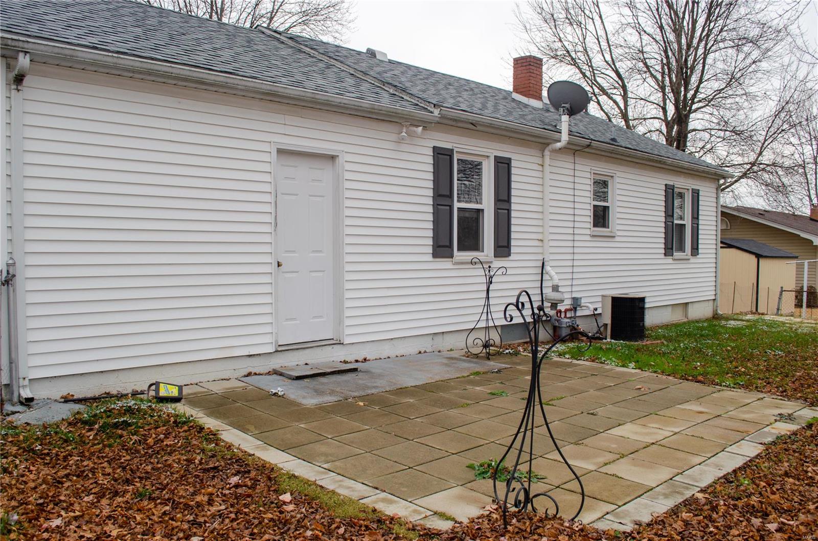 409 Monroe Street Waterloo, IL 62298 - Photo 23 of 25 Gallery Image 23