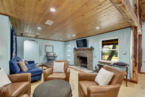 $1,137,500 | 700 Farm To Market Road 2325, Wimberley, TX 78676
