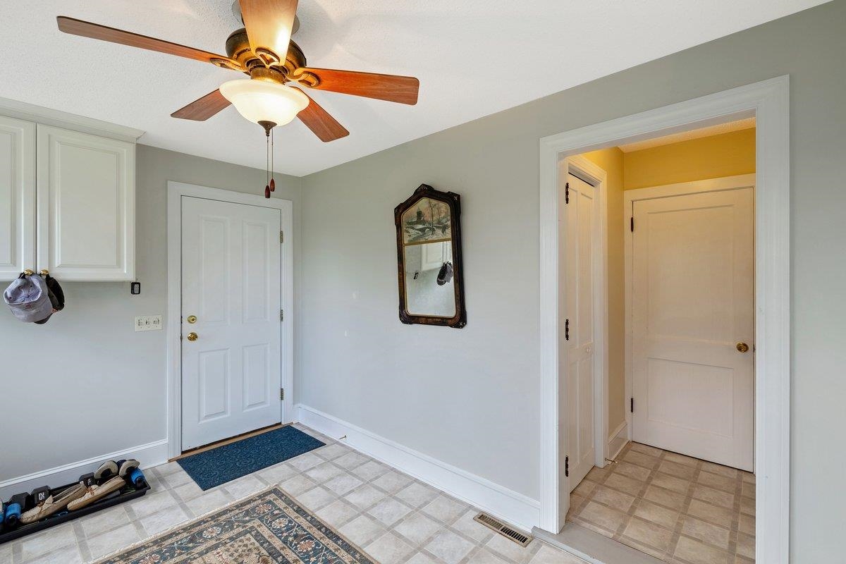 2603 West Shore Road Isle La Motte, VT 05463 - Photo 13 of 34