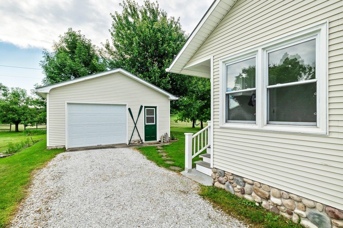 2603 West Shore Road Isle La Motte, VT 05463 - Photo 8 of 34