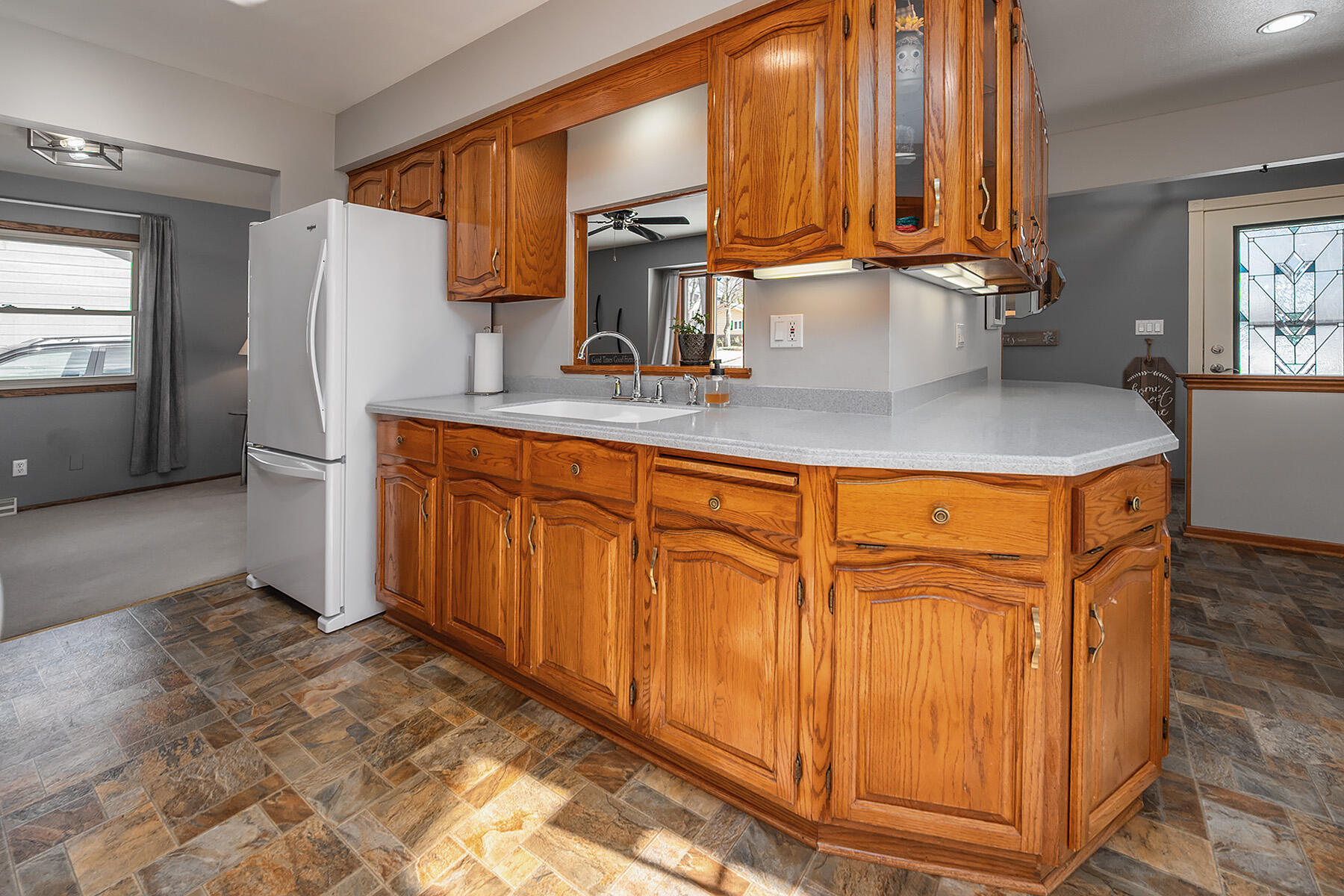 3447 South 93rd Street Milwaukee, WI 53227 - Photo 14 of 46 93rdSt_014