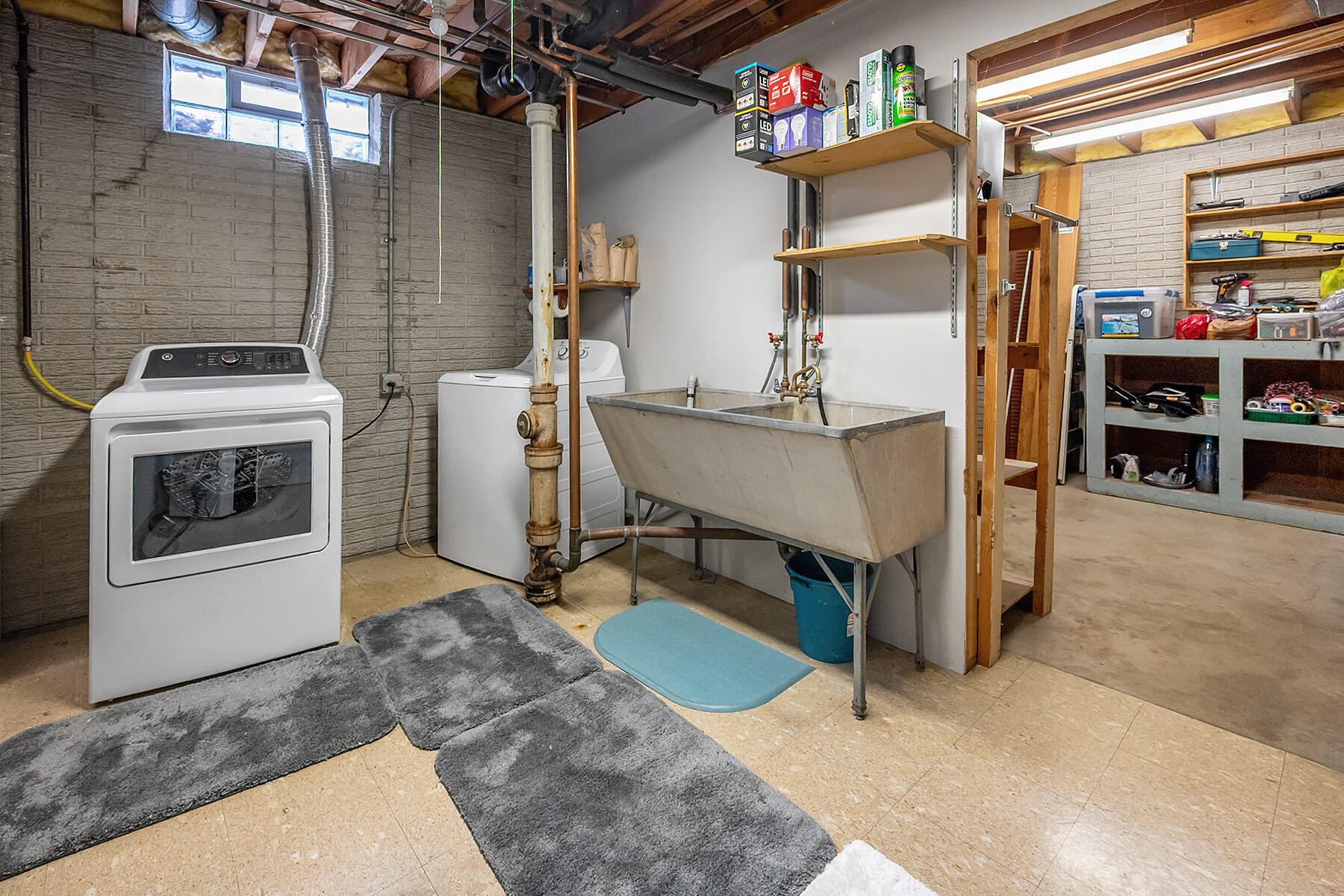 3447 South 93rd Street Milwaukee, WI 53227 - Photo 32 of 46 93rdSt_032