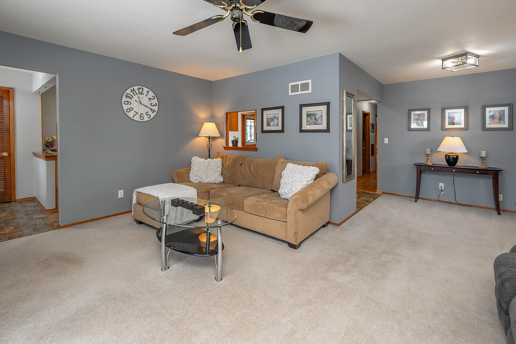 3447 South 93rd Street Milwaukee, WI 53227 - Photo 5 of 46 93rdSt_005