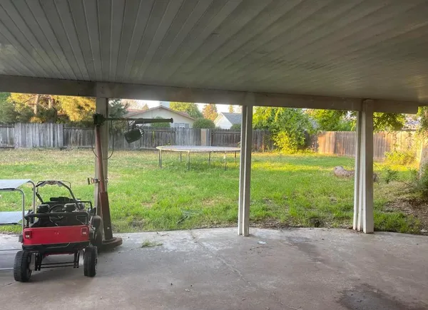 $395,000 | 3904 West Cambridge Avenue, Visalia, CA 93277