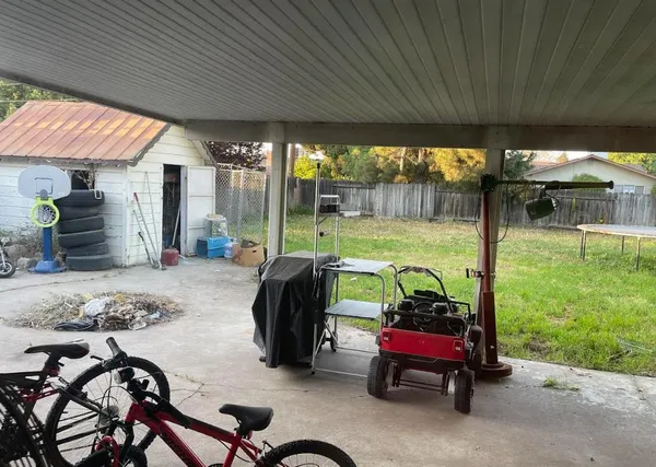 $395,000 | 3904 West Cambridge Avenue, Visalia, CA 93277