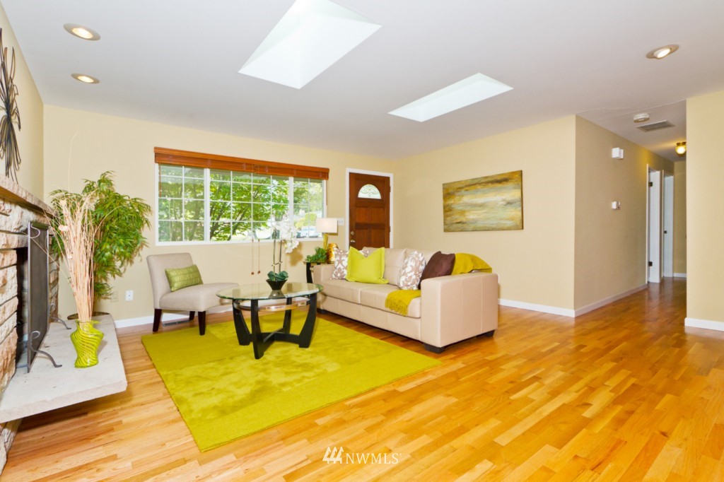 220 234th Place Southwest Bothell, WA 98021 - Photo 3 of 14