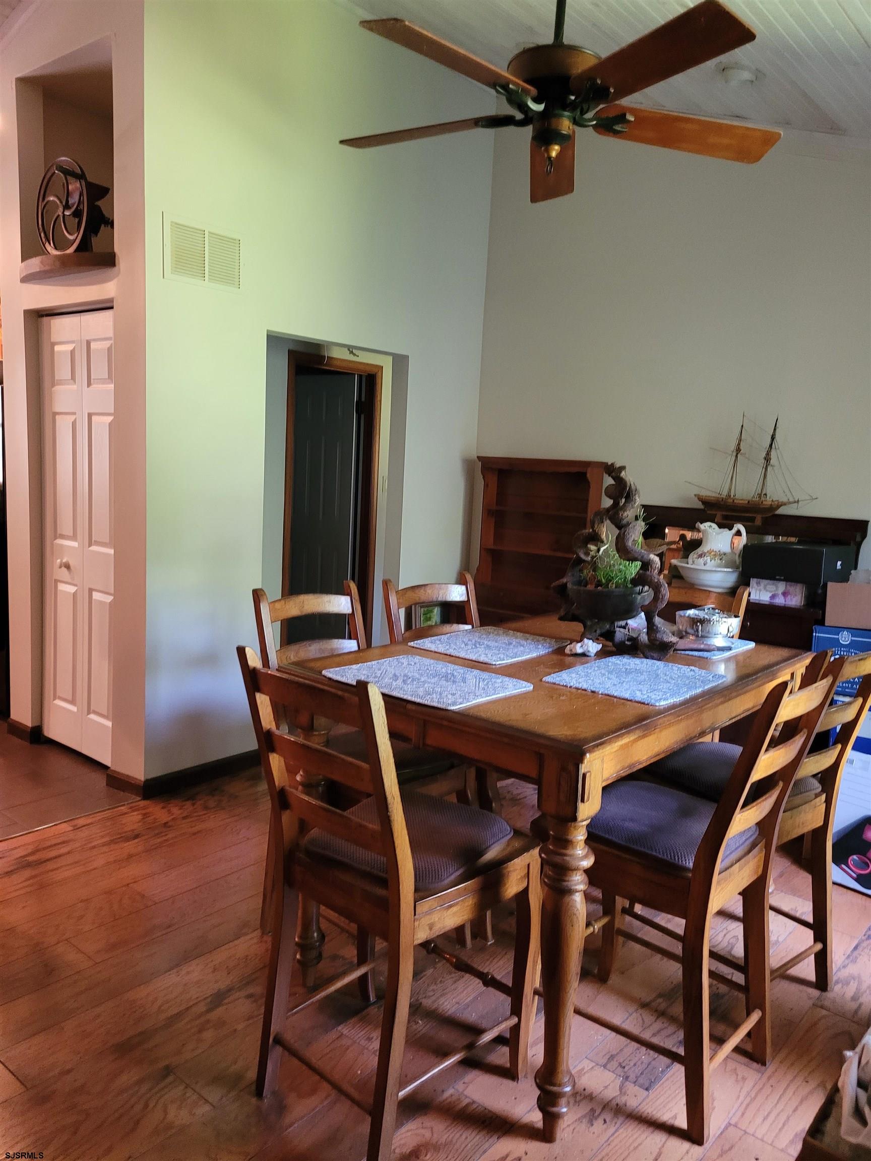 172 Leeds Point Road Galloway Township, NJ 08205 - Photo 6 of 22 Gallery Image 6