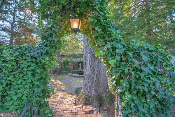 $575,500 | 209 Sherwood Road Southwest, Rome, GA 30165