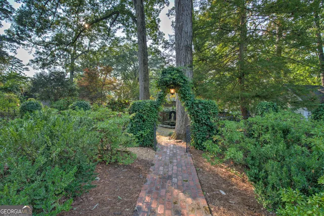 $594,950 | 209 Sherwood Road Southwest, Rome, GA 30165