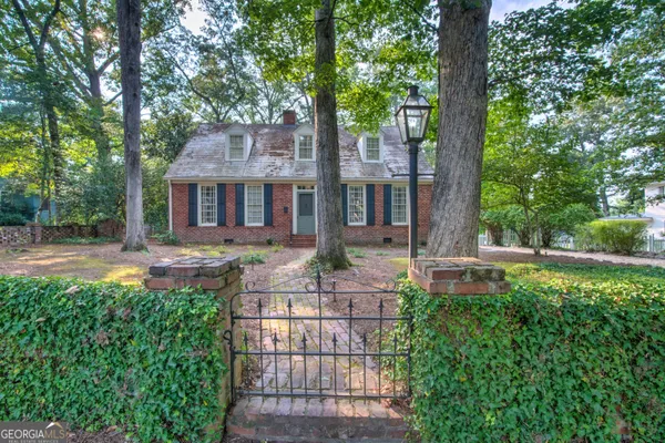 $575,500 | 209 Sherwood Road Southwest, Rome, GA 30165