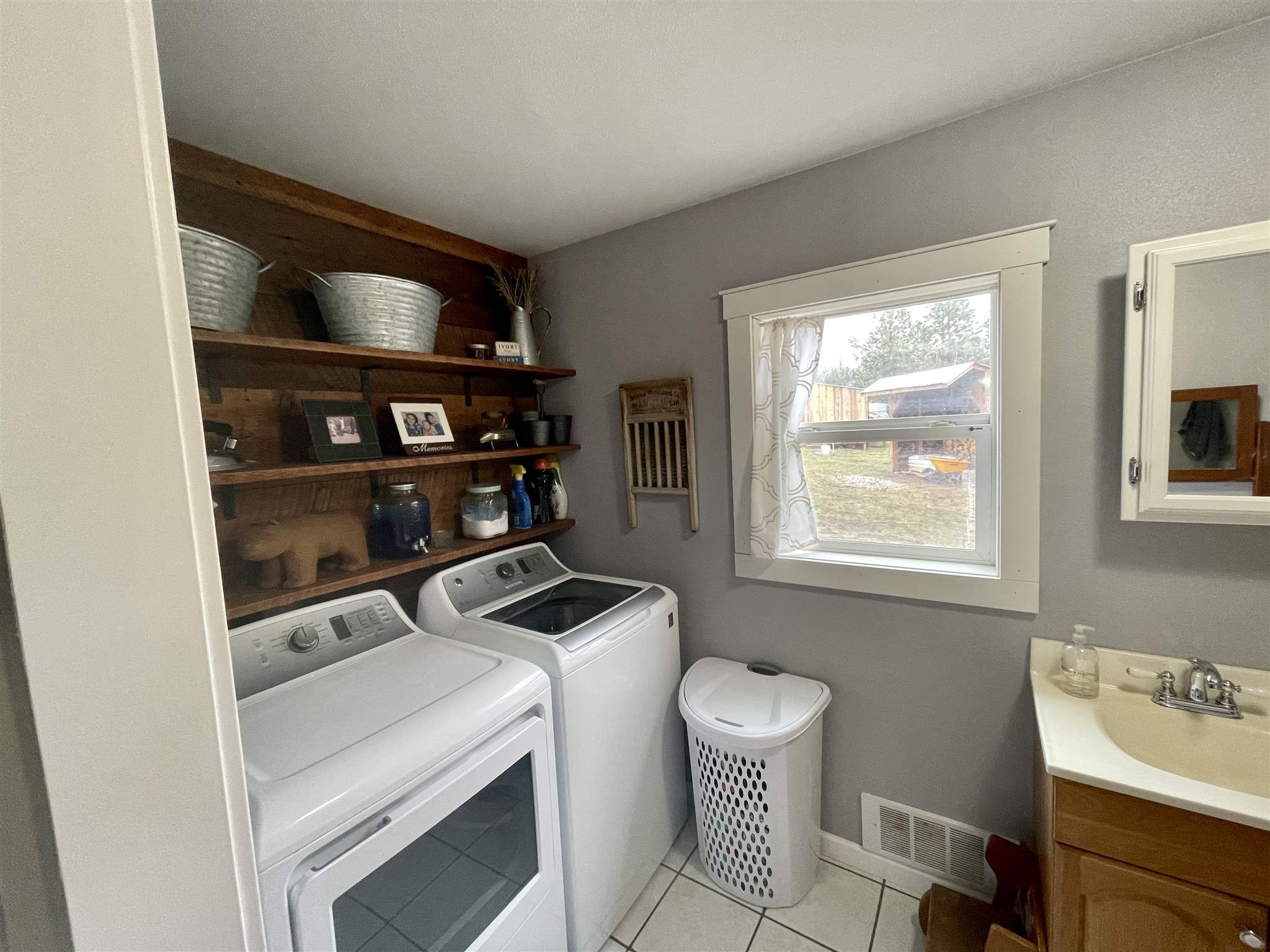 34004 North Dunn Road Chattaroy, WA 99003 - Photo 17 of 41 Gallery Image 17