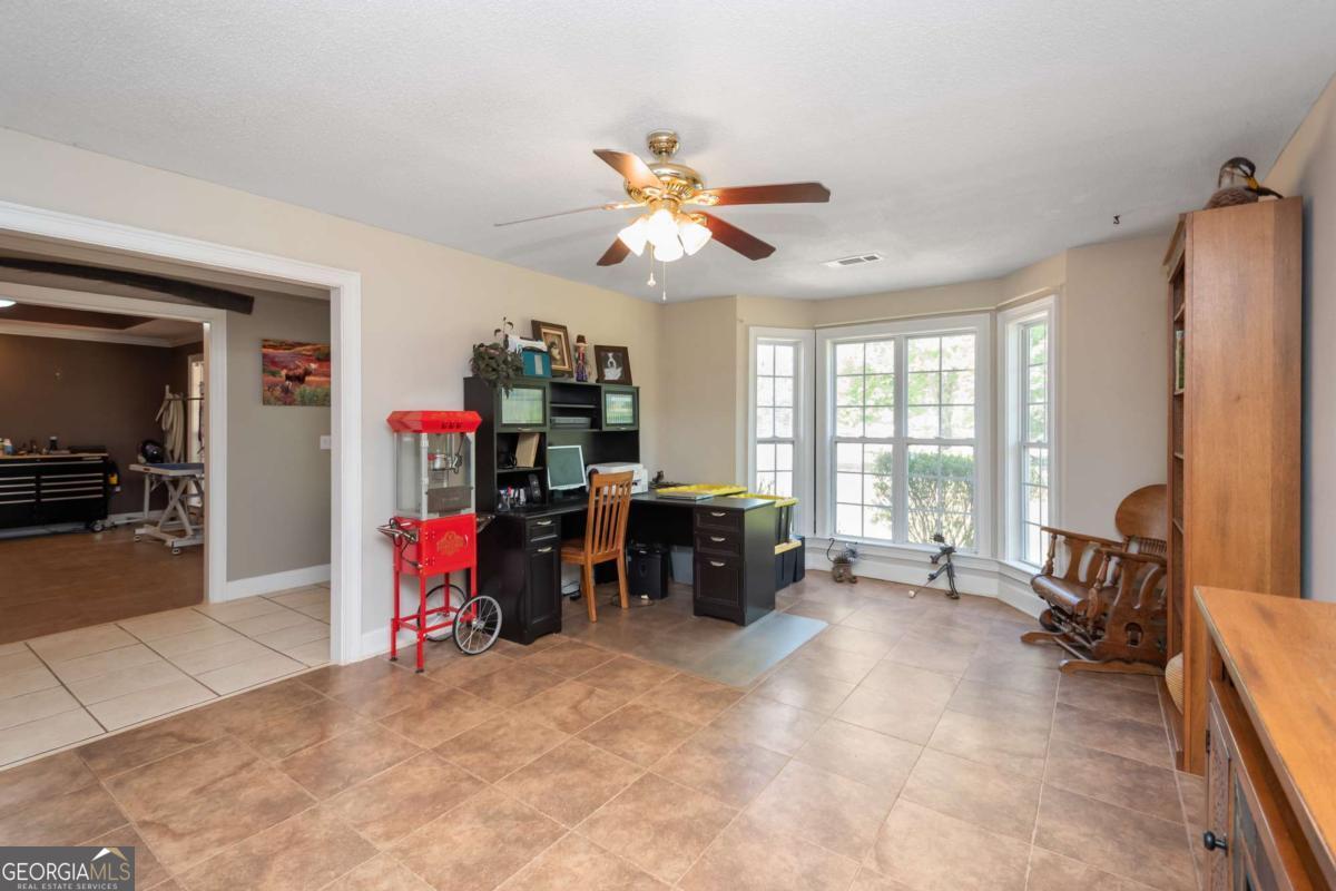80 Creekside Road Hogansville, GA 30230 - Photo 11 of 40