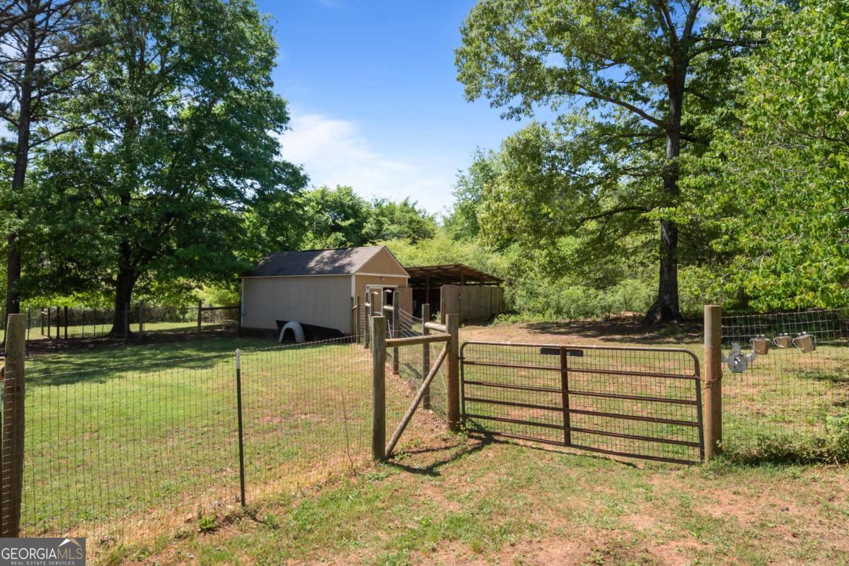 80 Creekside Road Hogansville, GA 30230 - Photo 34 of 40