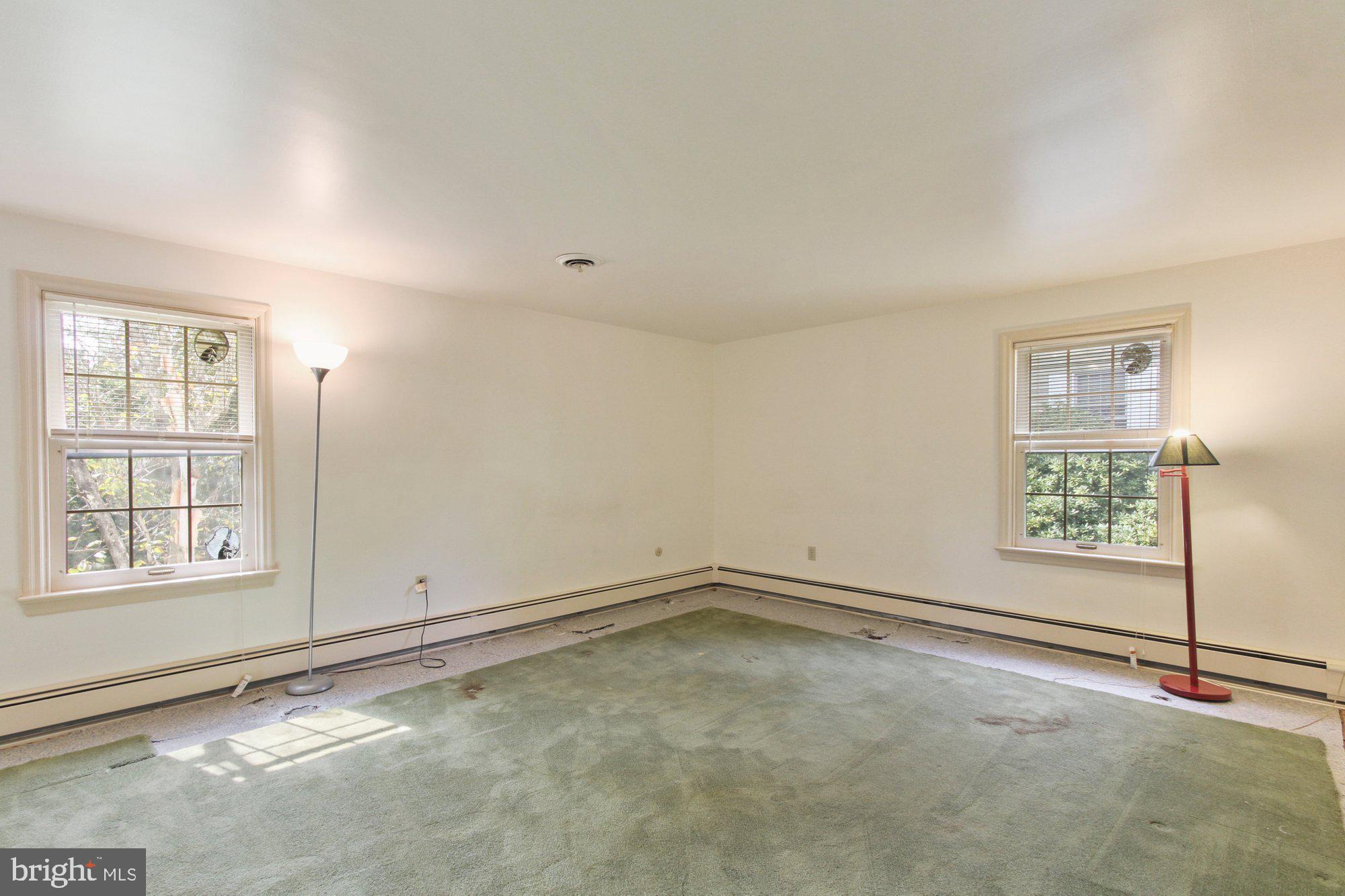 328 Rhoda Drive Lancaster, PA 17601 - Photo 12 of 28 Gallery Image 12