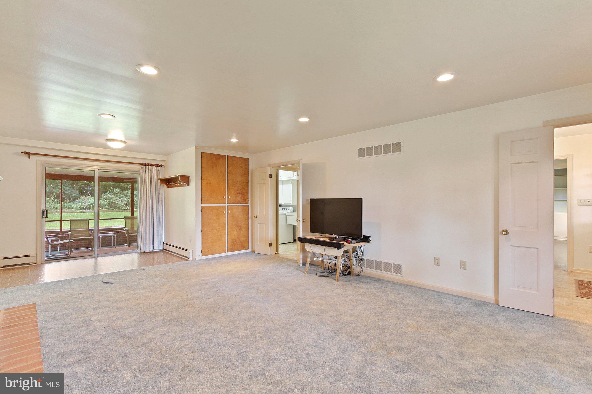 328 Rhoda Drive Lancaster, PA 17601 - Photo 21 of 28 Gallery Image 21