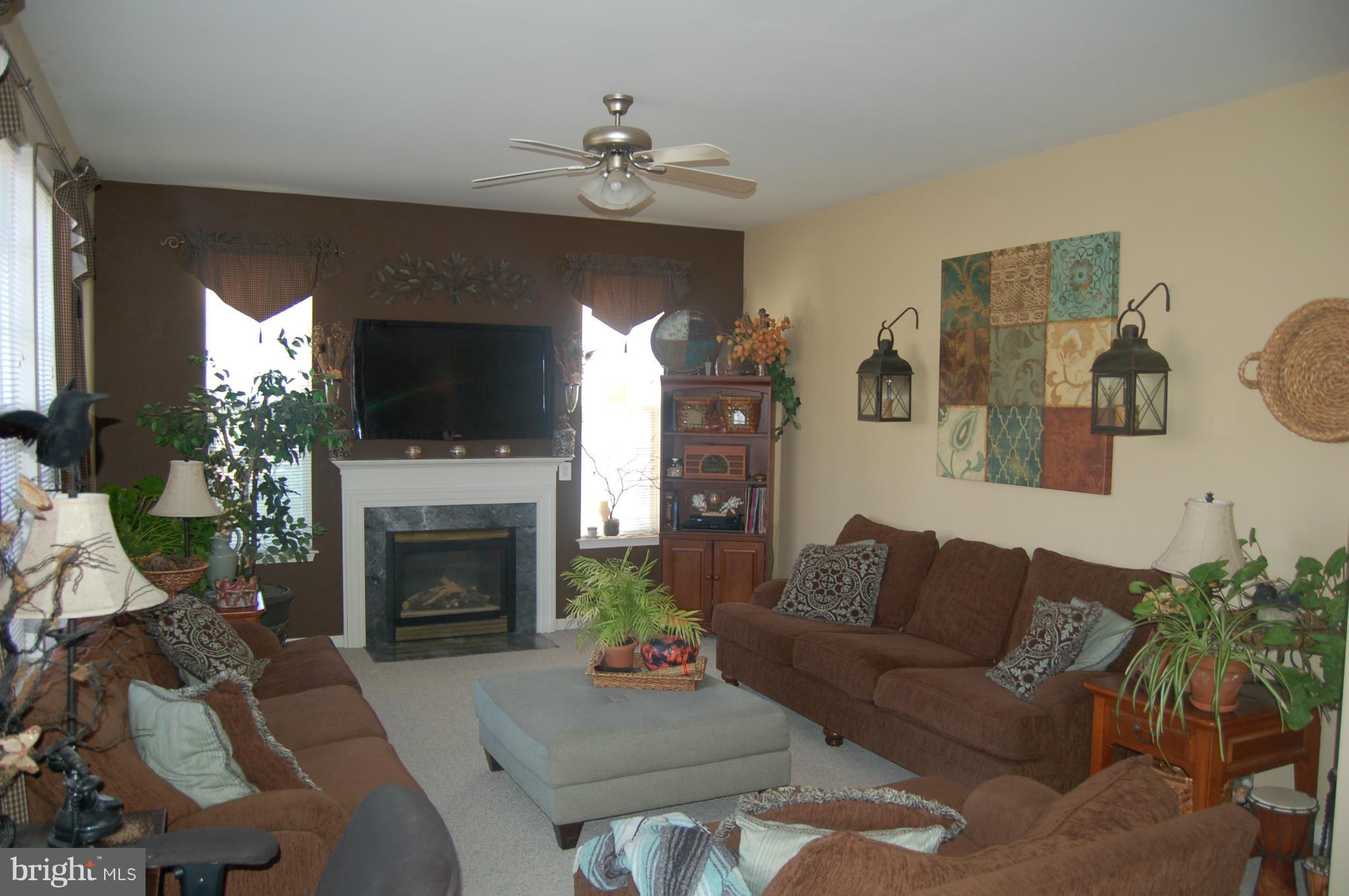 5741 Little Spring Way Frederick, MD 21704 - Photo 11 of 22 Family Room