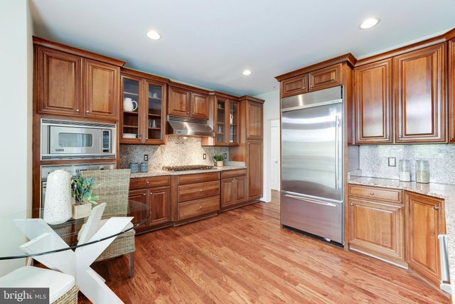 $1,650,000 | 540 2nd Street, Unit 401, Alexandria, VA 22314