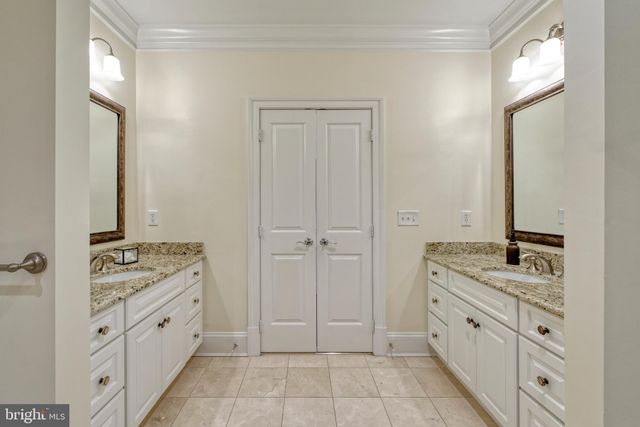 $1,650,000 | 540 2nd Street, Unit 401, Alexandria, VA 22314