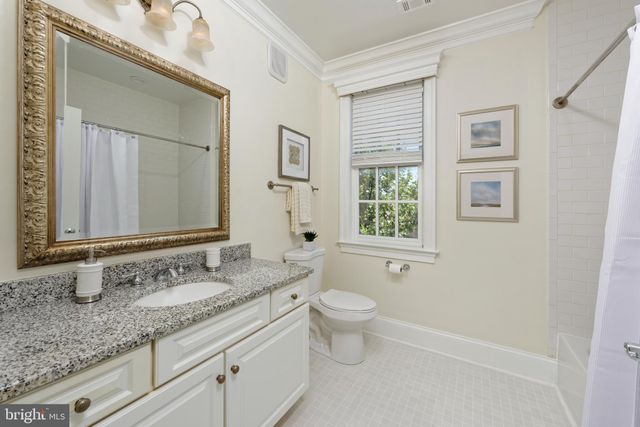 $1,650,000 | 540 2nd Street, Unit 401, Alexandria, VA 22314