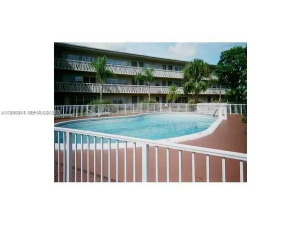 $225,000 | 11840 Northeast 19th Drive, Unit 27, North Miami, FL 33181