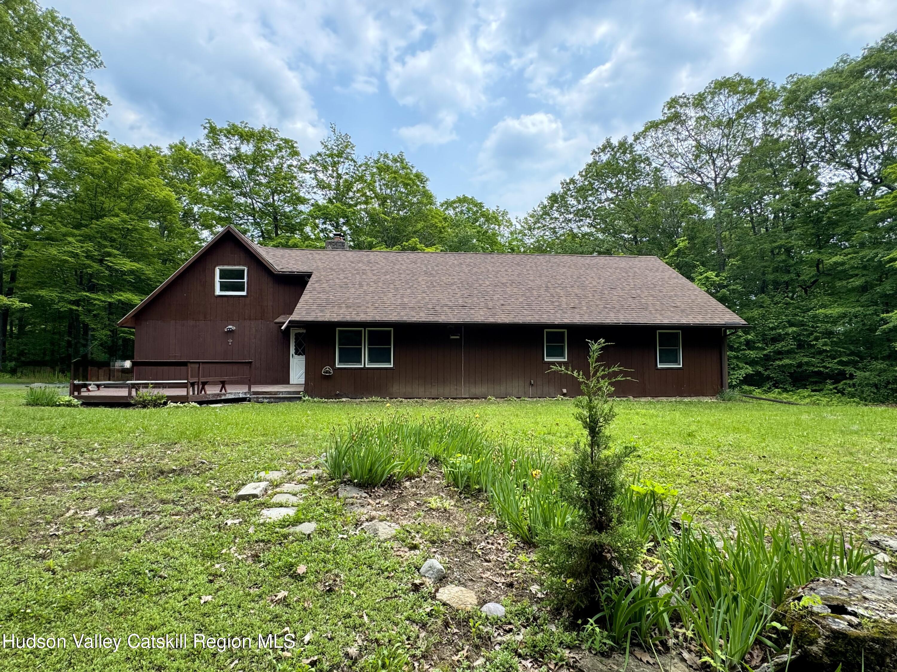 173 Valley Road Catskill, NY 12414 - Photo 4 of 33 #4