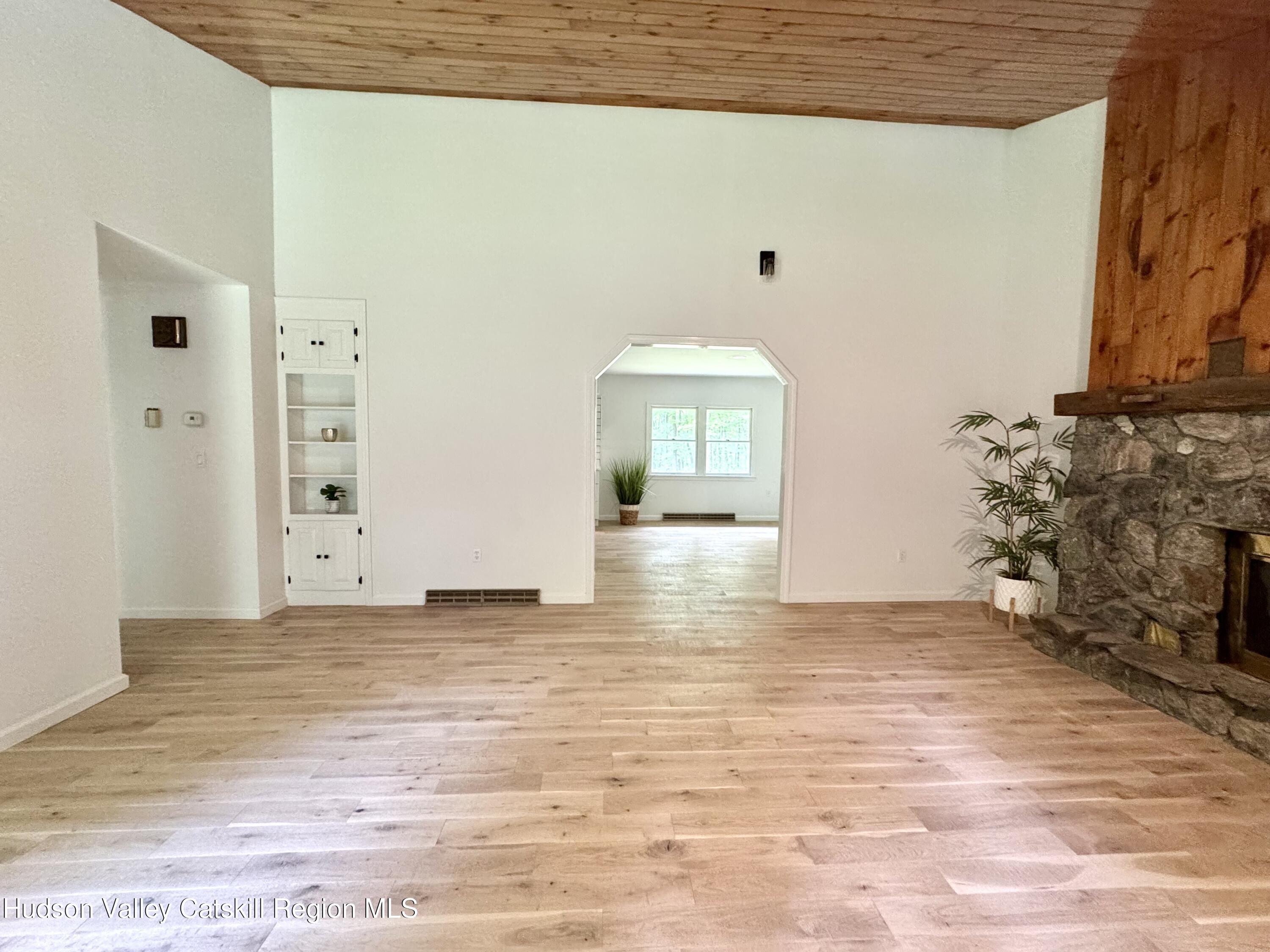 173 Valley Road Catskill, NY 12414 - Photo 8 of 33 #6b (1)