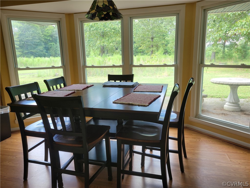 571 Freemans Pond Road Wakefield, VA 23888 - Photo 7 of 16