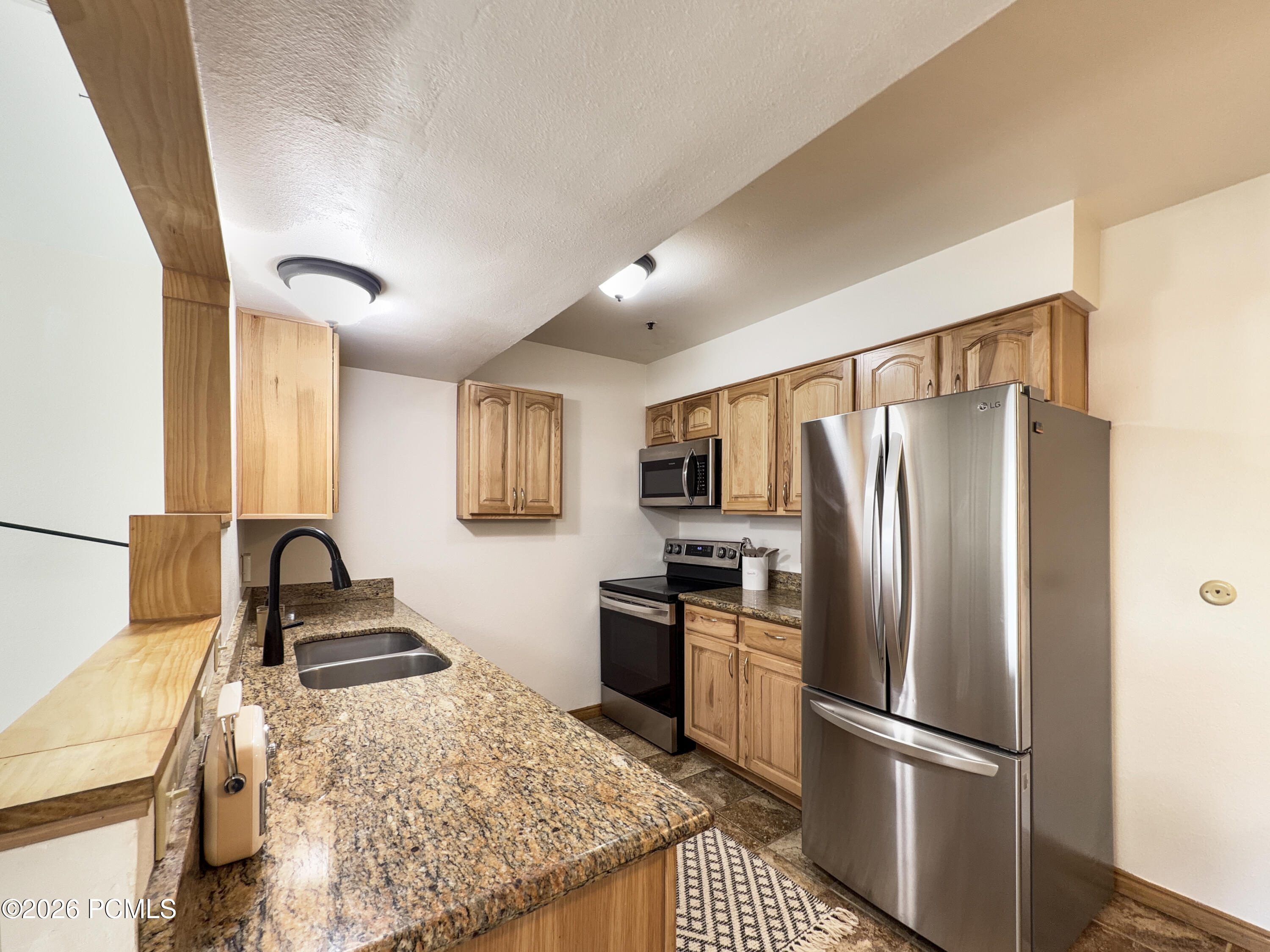 1690 Upper Iron Horse Loop Road, Unit 7 Park City, UT 84060 - Photo 6 of 22